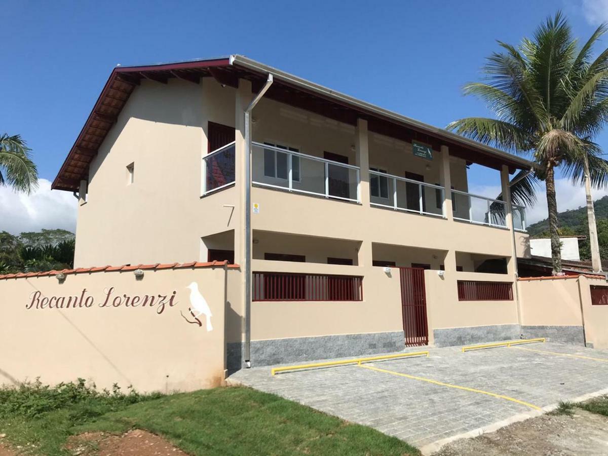Recanto Lorenzi - Apartamentos อูบาตูบา ภายนอก รูปภาพ