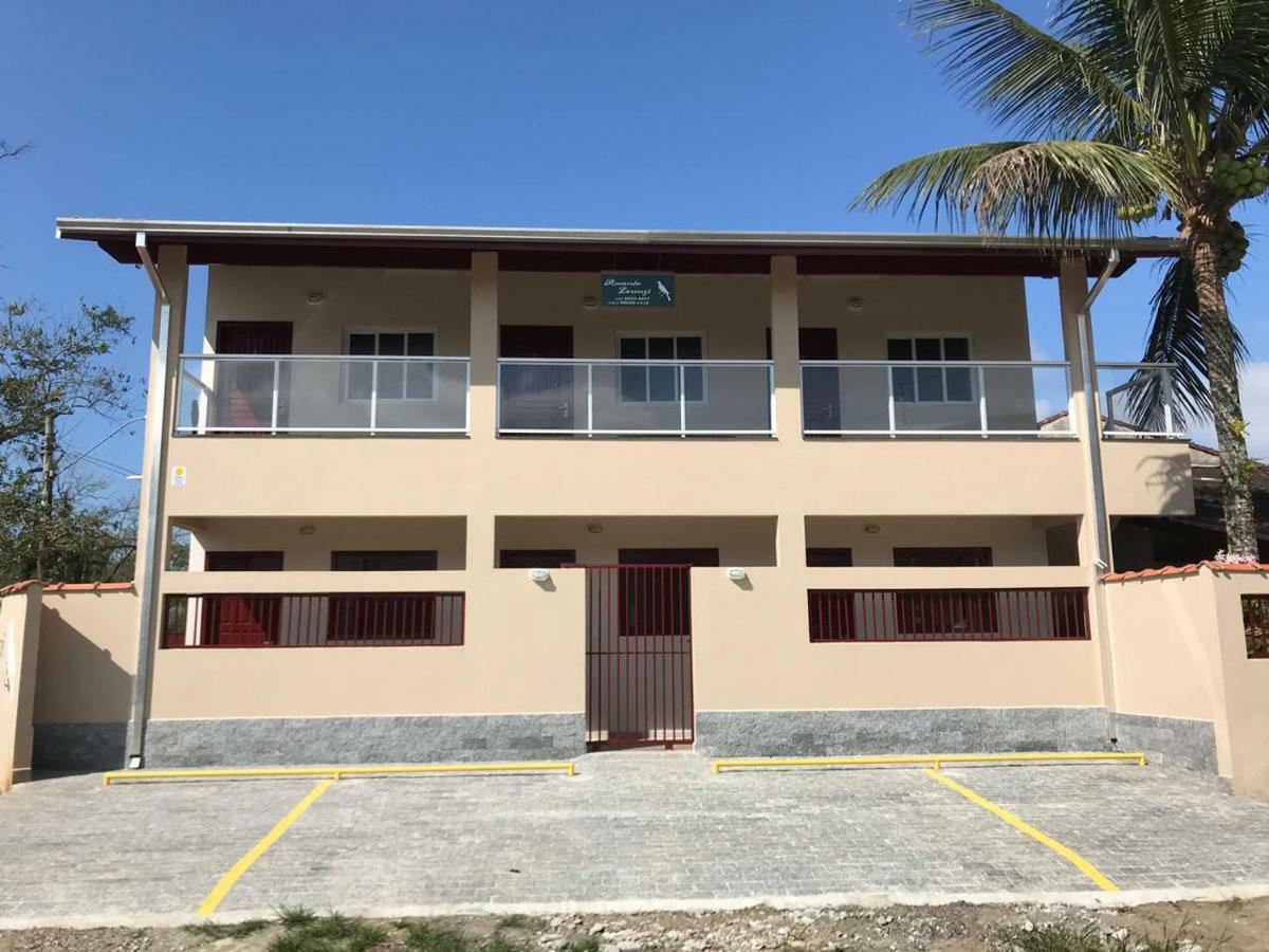 Recanto Lorenzi - Apartamentos อูบาตูบา ภายนอก รูปภาพ