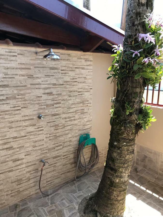 Recanto Lorenzi - Apartamentos อูบาตูบา ภายนอก รูปภาพ